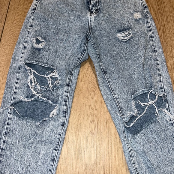 SHEIN - Women's Jeans - Picture 2 of 4